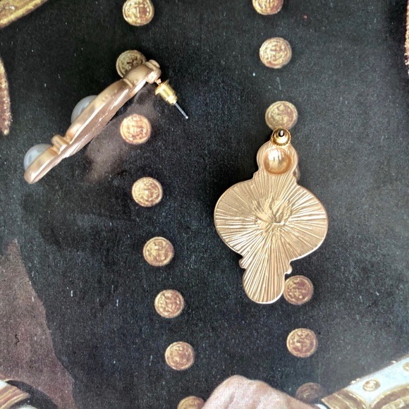 Golden Pearl Drop Earrings - Picture 3 of 4